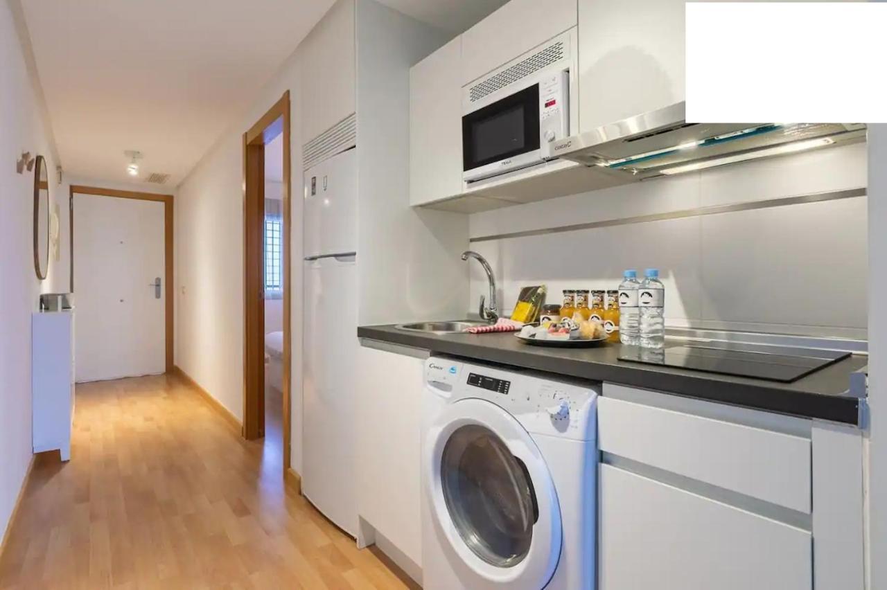 Apartamento La Rosaleda Малага Екстер'єр фото